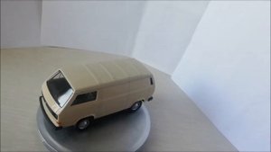Scale model 1:41 Volkswagen Transporter Kastenwagen T3 '1979–92 by Welly