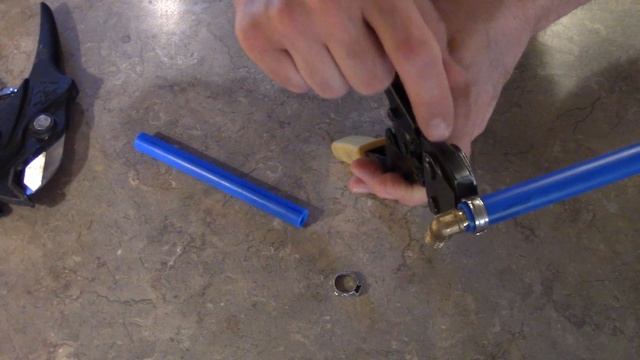 PEX Fitting - How To Install смотреть онлайн