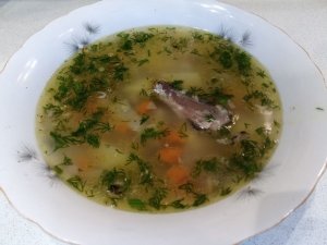 Суп с консервированной сайрой.