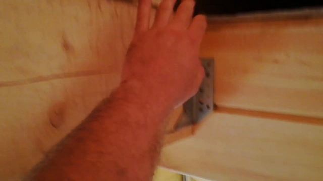 Как залить стяжку в доме на винтовых сваях