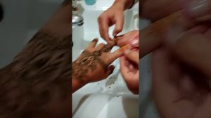 Стираем Мехенди