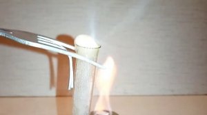 Реакция АНАЛЬГИНА и ГИДРОПЕРИТА. Простые опыты по химии.