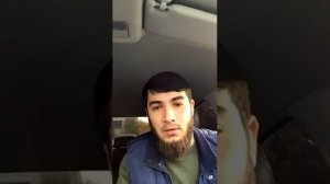 -Ассалому алейкум! Ужаснейшая новость! В Москве 4 чеченцев напали с ножом на нашего земляка!