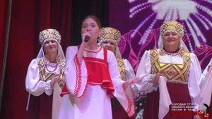 Вероника Каляева и Хоровая группа народного ансамбля песни и танца Вишенка "Москва Златоглавая"