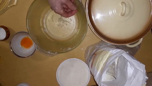 РУЛЕТ с изюмом и грецкими орехами смотреть онлайн