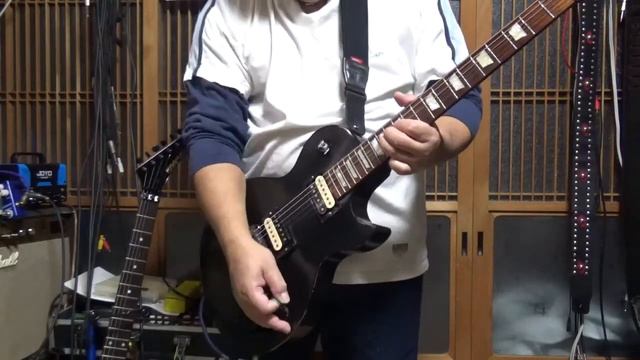 Gibson USA / Les Paul Future Tribute ＆S.P.I 「Centurion」 смотреть онлайн