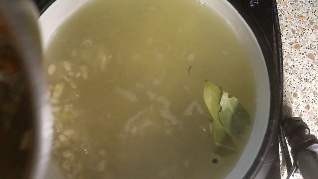 Суп из грибов с перловкой