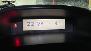 Установка часов от более поздней модели меган 2