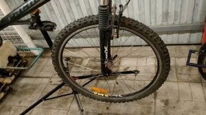 ТРУДОВЫЕ БУДНИ - Велосипед ATOM Racing 1.5 с мужской рамой первое обслуживание через 15 лет катания