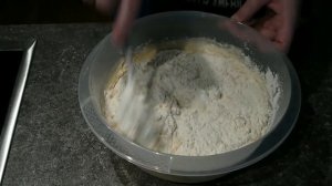 Кекс на фруктовом йогурте