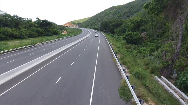 2017 Mercedes Benz AMG Experience Event in Jamaica смотреть онлайн