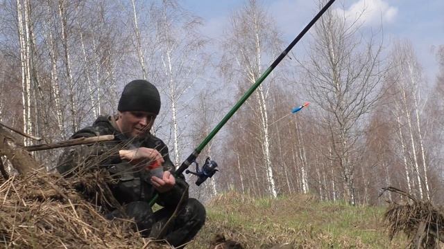 Рыбалка на поплавок . Открытие сезона на реке Деска 2023 смотреть онлайн