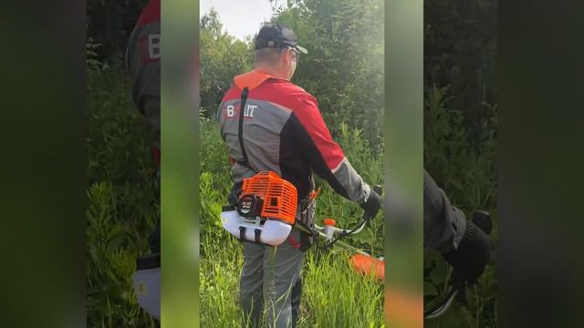Сборка и запуск бензотриммера BRAIT