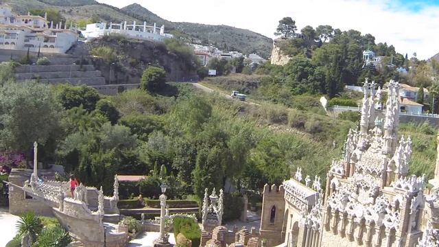Замок Castillo de Colomares . Benalmadena смотреть онлайн