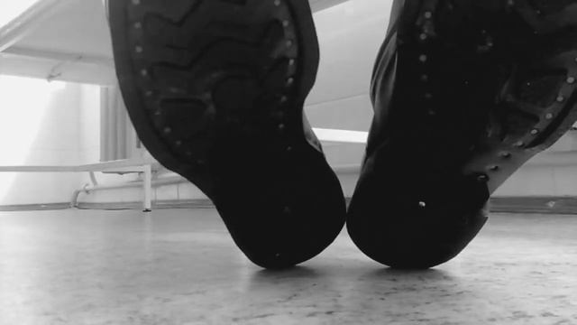 В яловых российских сапогах стук смотреть онлайн