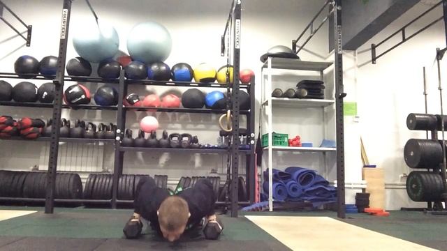 Берпи с гантелями смотреть онлайн