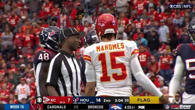 Travis Kelce HEATED & penalized after altercation with Desmond King смотреть онлайн