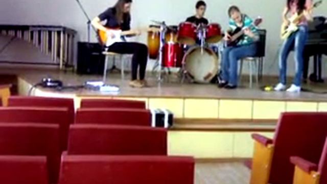 Красный мерседес с Тимой смотреть онлайн