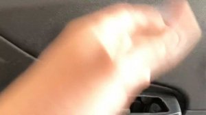 Як зняти карту передньої дверки Jeep Cherokee/ Как снять карту передней двери Джип Черокки