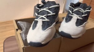 Adidas Yeezy 500 магазин SeNoptik на оптовой площадке Wikkeo