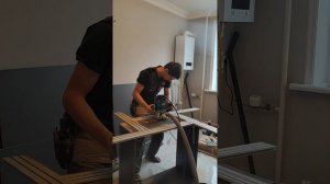 вырез под вытяжку фрезером