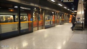 North Greenwich | Jubilee line : London Underground ( 1996 Tube Stock )