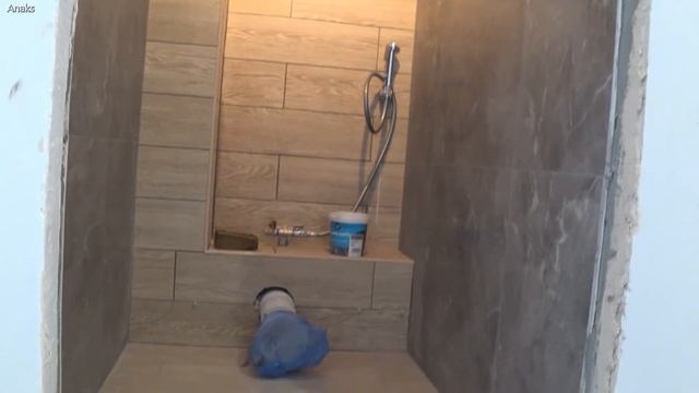 #20 / 15 день. 1-часть. Ремонт ванной. Общаемся с рабочим. смотреть онлайн