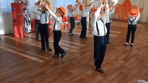 Танец с саксофонами подготовительная группа