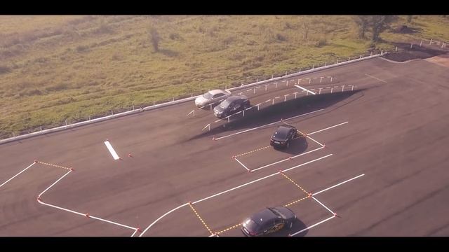 Автошкола НАШ в Новокузнецке Инструктор по вождению
