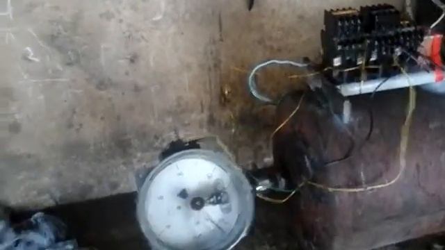 самодельный компрессор из холодильной (фреоновой) головки смотреть онлайн