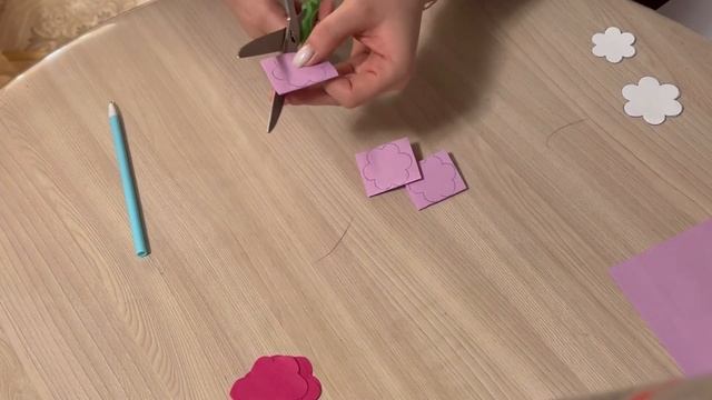 Урок технологии. 3 класс. Изготовление открытки ко Дню Матери!
