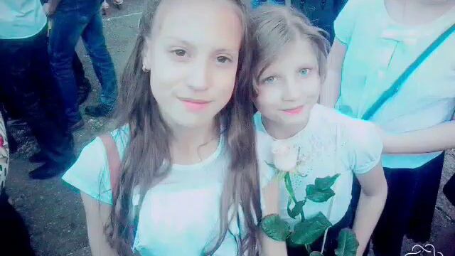 Сестры день рождения поздравляем лайками и коментами смотреть онлайн