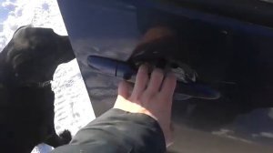 Видео: Открытие пассажирской двери в Mitsubishi Outlander XL