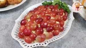 Салат «Виноградная гроздь» с курицей – сказочно вкусно и красиво! Гости будут в восторге!