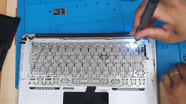 Apple MacBook Air A1466 2013 2014 2015 keyboard Replacement Step By Step смотреть онлайн