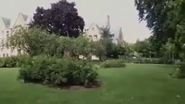 Париж, бесплатно, Университетский городок/Paris, Cité Universitaire.
