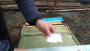 Зимовка пчёл! Убираю лишние рамки и подушки.