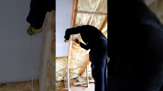 Утеплення даху минватою