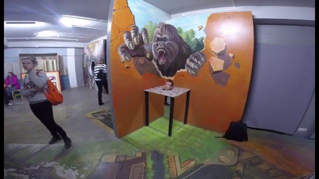 Музей оптических иллюзий. Без комментариев.