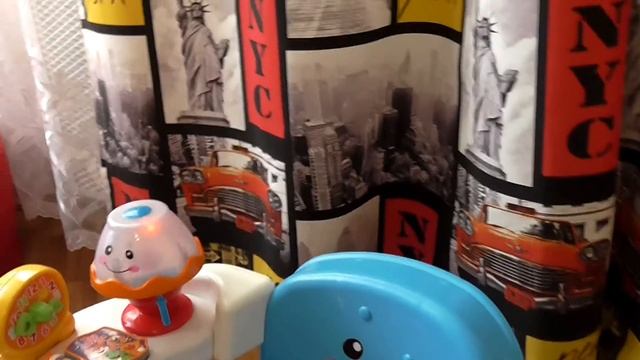 Детские товары / Интерактивный музыкальный стульчик Fisher price смотреть онлайн