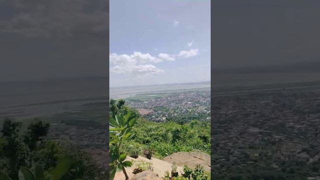 View from Coffee Rush смотреть онлайн