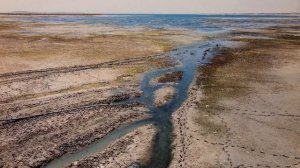 The Euphrates River FINALLY Dried Up & Mysterious Sound From Tunnel Is Heard