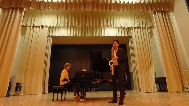 Сардарбек Куренкеев - Э.Вилла-Лобос "Фантазия" 1 часть смотреть онлайн