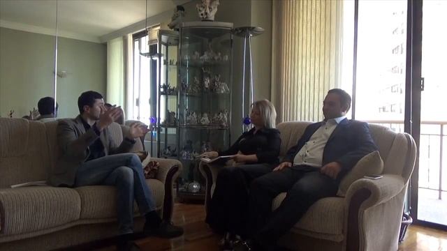 Как снять квартиру в США, беседа с брокерами в сфере недвижимости смотреть онлайн