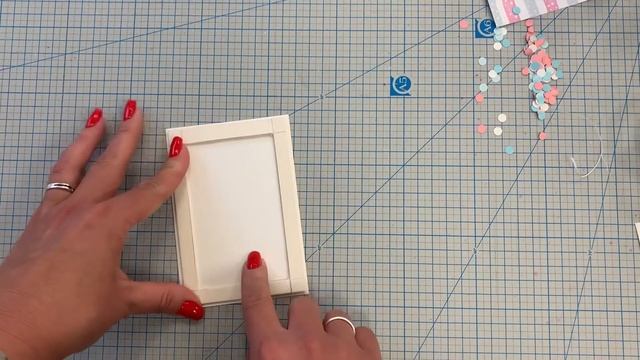 Открытка-шейкер с конфетти? смотреть онлайн