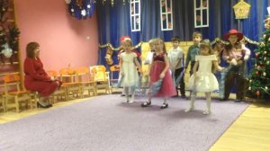 Новогодние Снежинки танец