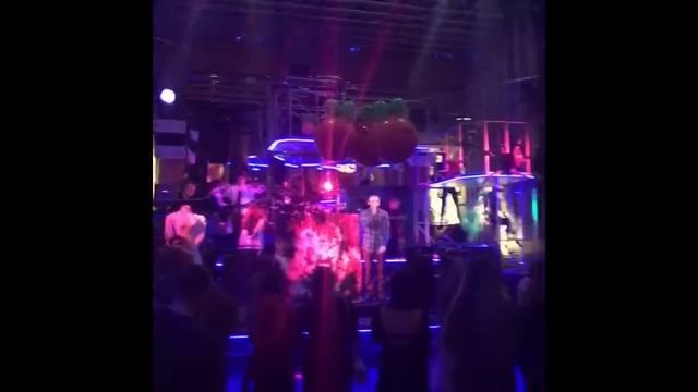 Кратко о #Halloween#nairipatio#ведущийалександрсиденко смотреть онлайн