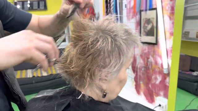 Творческий клиент у которого всегда претензии)