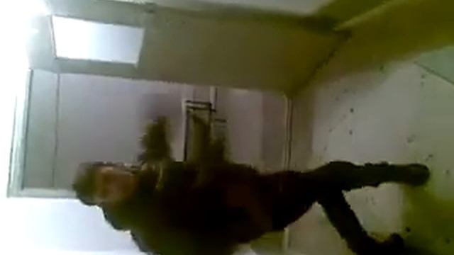 Железногорский танцор! xD смотреть онлайн