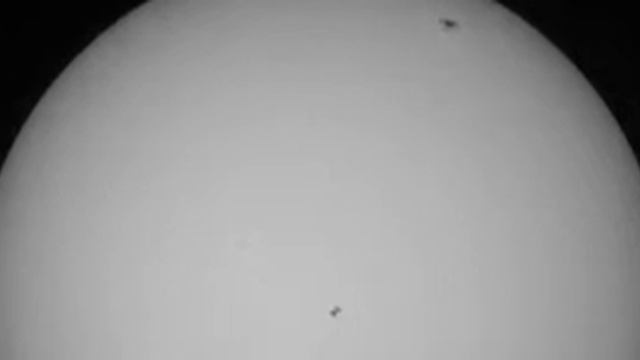 ISS Solar Transit using Celestron C8, Baader Solar Film and Nikon D7500, over Lahore смотреть онлайн